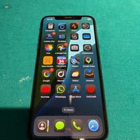 iPhone XS