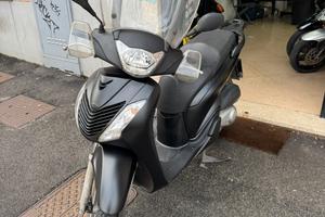 Honda SH 150 - 2011 - PERMUTE