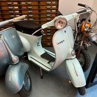Piaggio Vespa Primavera ET3