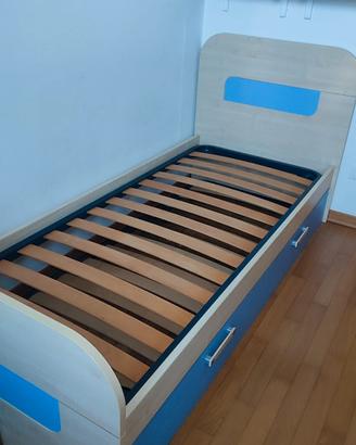 Letto singolo dure reti 200€ 