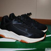 scarpe taglia 42