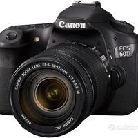 Canon Eos 60D + Obiettivo EF-S 18-135 mm