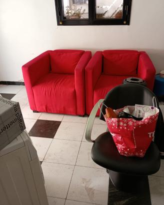 Arredamento salone di parrucchiera completo