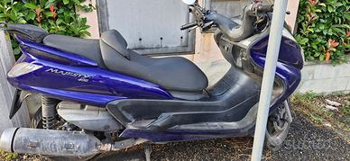 YAMAHA MAJESTY 400 funzionante - revisione da fare