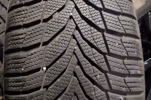 Toyota RAV4 – 4 gomme invernali + cerchi originali