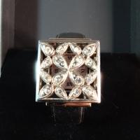 Orologio bracciale con cristalli