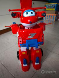 Super Wings Jett con robot trasformabile