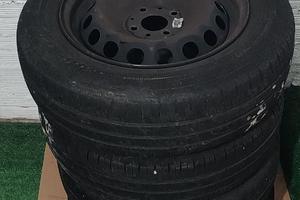 Cerchi Ferro 14'' + Gomme Estive Goodyear