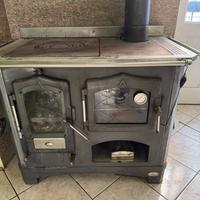 Stufa a legna ARCE Regina