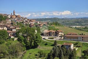 CASA SEMINDIPENDENTE A GOVONE