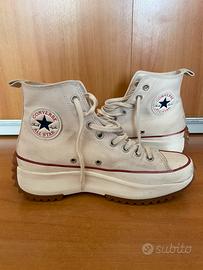 Converse Run Star Hike