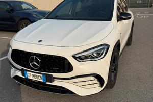 MERCEDES GLA 180 Diesel 116 cavalli