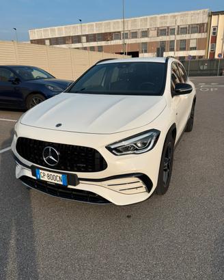 MERCEDES GLA 180 Diesel 116 cavalli