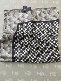 Foulard piccolo Guess