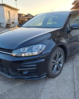 Volkswagen Golf 7.5 2.0 TDI R LINE 150 CV 2020 29M