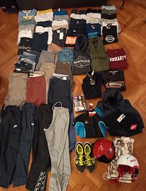 Lotto di vestiti di marca 