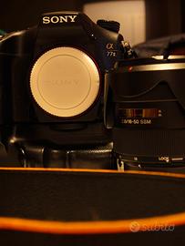 Sony A77II MENO di 25k scatti+ grip + sigma 17-50