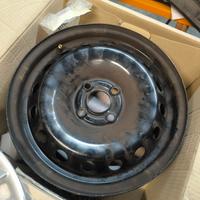 4 cerchi da 15" ET43 per FIAT