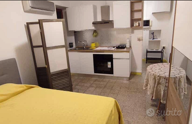MINI ALLOGGIO PIAZZA BODONI  390  EURO PIU' SPESE