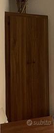 Armadio angolare in legno