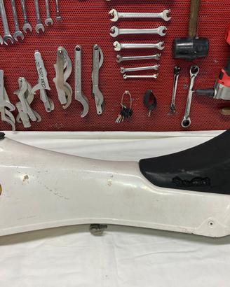 Serbatoio Montesa 123-200