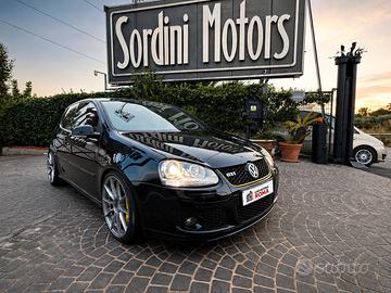 Volkswagen Golf GTI 2.0 16V TFSI 3p. Edition 30