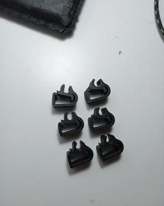 Clips ferma tubi tergicristalli Peugeot 3008, vari