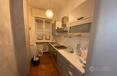 Santa Lucia con due balconi e cucina separata