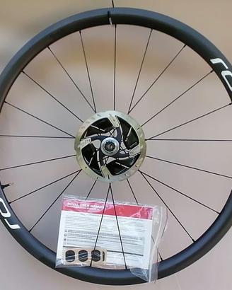 Ruote Carbonio Roval Alpinist CLX Disc + Dischi
