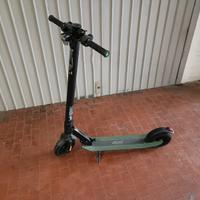 Monopattino Elettrico.