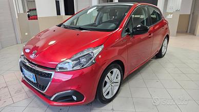 Peugeot 208 PureTech 82 5 porte Allure
