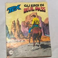 Fumetto Tex n. 234 - gli eroi di Devil pass