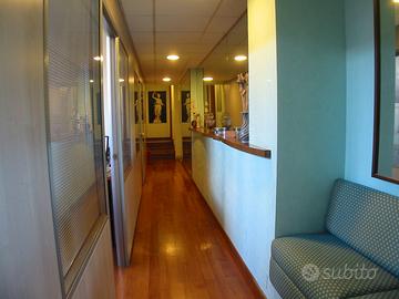 Stanza in studio professionale Corso Trieste