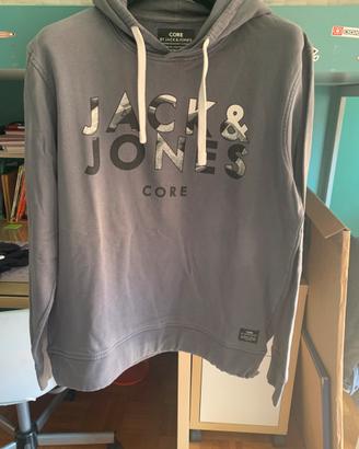 Felpa Jack & Jones con cappuccio.