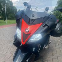 Gilera nexus 500 2011