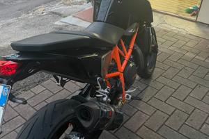 KTM DUKE 690 Depo A2 libretto