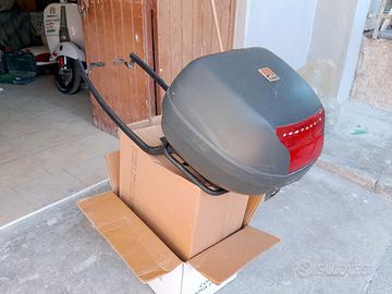 Piastra porta e Bauletto posteriore Vespa PX