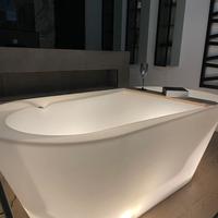 LUMINA  – Vasca da Bagno Freestanding Luminosa