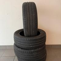 Set pneumatici Estivi