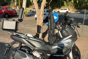 Sym adx 300