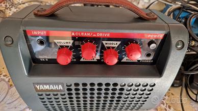 amplificatore combo per chitarra 
yamaha va 5 VINT