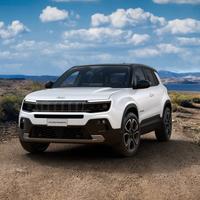 Jeep Avenger 1200 Turbo mhev e-Hybrid Summit eDCT6