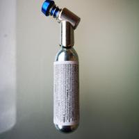 ATTREZZATURA GONFIAGGIO GOMME AD AZOTO BICI