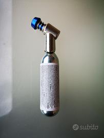 ATTREZZATURA GONFIAGGIO GOMME AD AZOTO BICI