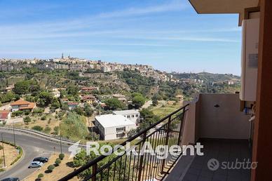 TRILOCALE PANORAMICO CON ASCENSORE