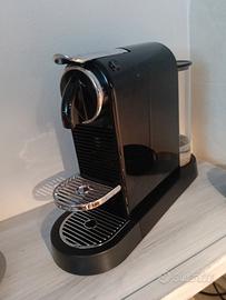 Macchina macchinetta caffè Nespresso cialde