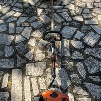 Decespugliatore a scoppio Stihl 130