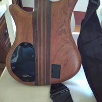 chitarra basso Warwick