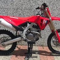 Honda CRF 250 2025 15,8 ore