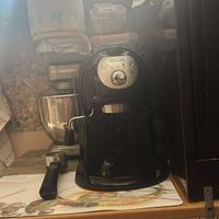 Macchina caffe delonghi